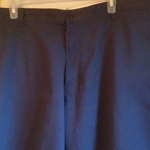 Size 38 men’s blue docker shorts